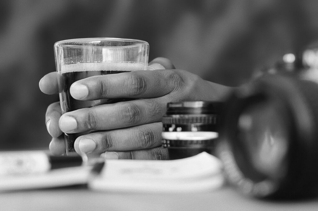 人事異動の目的とは何か、具体的な理由を解説しますか？